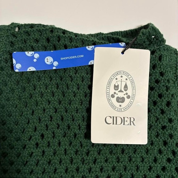CIDER Green Crochet Knit Jersey Style T Shirt Size M Number 23 Short Sleeve - Picture 6 of 7